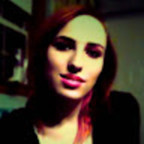 Meet your Posher, Elizabeth - Picture 1 of 1